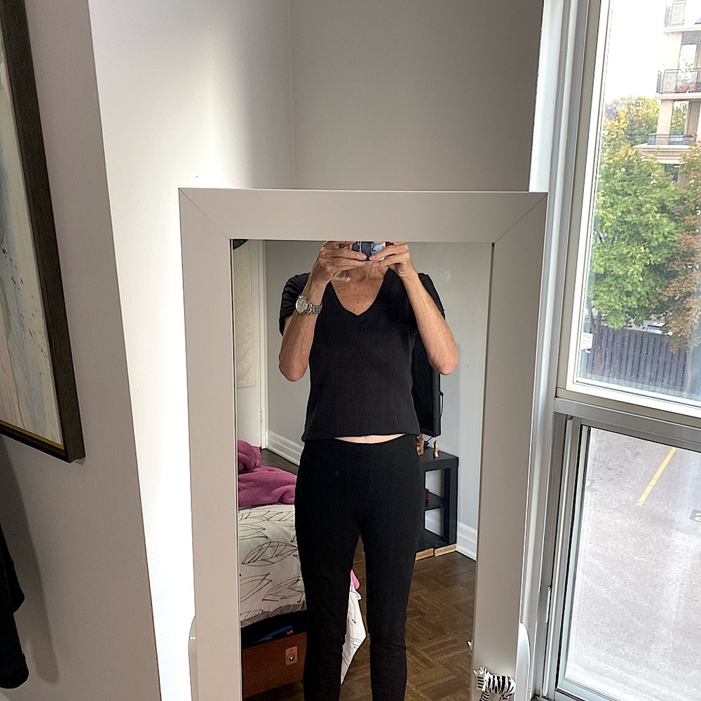 Nygard black leggings, size small; fit true to size